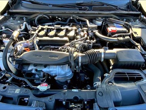 Used 2022 Honda Civic Sport Touring image 9