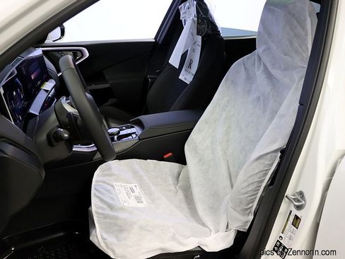 New 2026 BMW X3 xDrive30 w/ Premium Package image 10