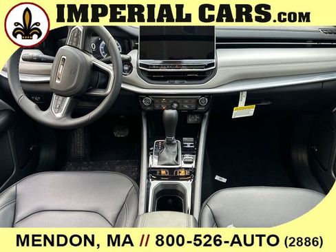 New 2026 Jeep Compass Limited w/ Sun, Sound & Navigation Group AWD/4WD image 19