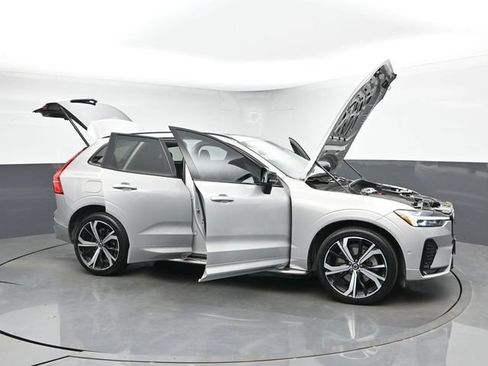 Used 2023 Volvo XC60 B6 Ultimate w/ Protection Package Premier AWD/4WD image 50
