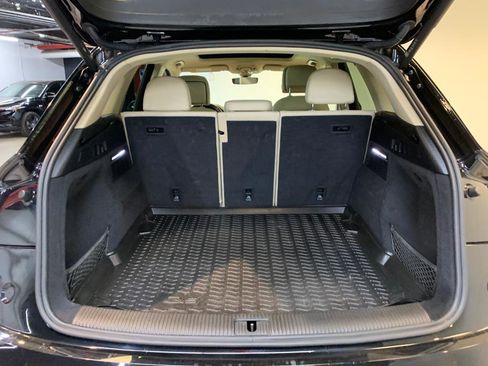 Used 2023 Audi Q5 2.0T Premium w/ Convenience Package image 44