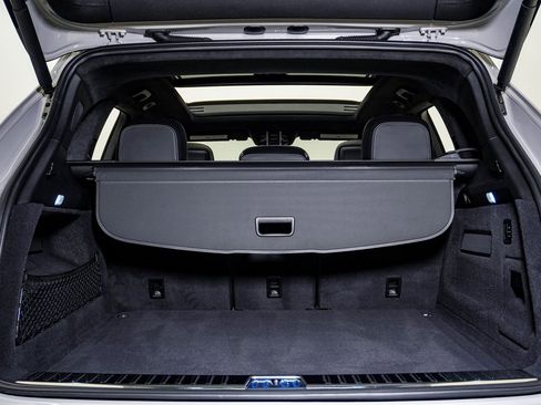 Certified 2023 Porsche Cayenne GTS image 28