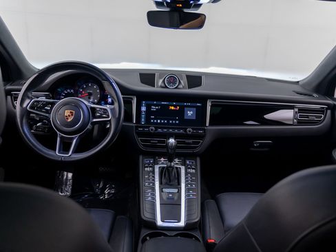Used 2019 Porsche Macan S AWD/4WD image 11
