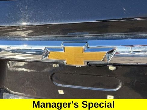 Used 2022 Chevrolet Traverse LS image 48