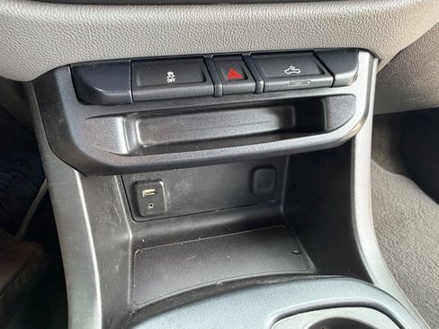 Used 2018 Chevrolet Colorado W/T w/ WT Convenience Package image 13