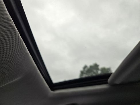 Used 2015 Toyota Highlander XLE FWD image 36