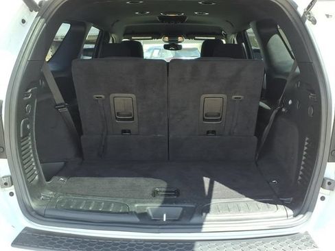 Used 2025 Dodge Durango GT AWD/4WD image 9
