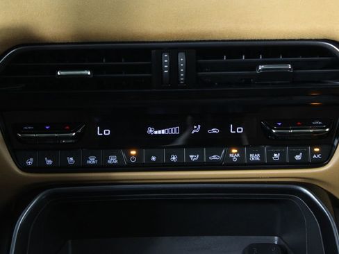 Used 2024 MAZDA CX-90 3.3 Turbo S w/ Premium Plus image 21