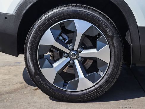 Used 2026 Volvo XC40 B5 Plus w/ Protection Package Premier AWD/4WD image 8