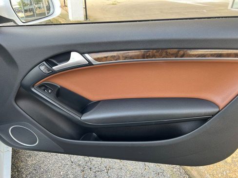 Used 2011 Audi A5 2.0T Premium Plus w/ Premium Plus Pkg image 17