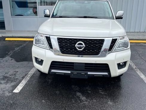 Used 2019 Nissan Armada Platinum AWD/4WD image 3