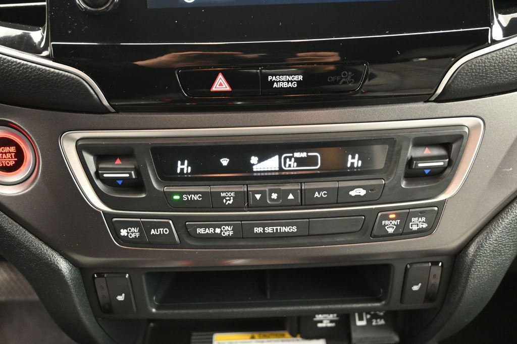 Used 2023 Honda Passport EX-L image 16