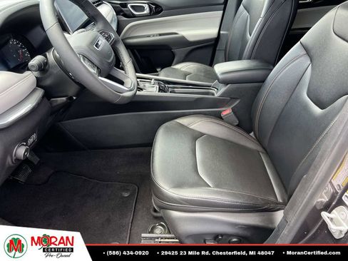 Used 2024 Jeep Compass Limited AWD/4WD image 16