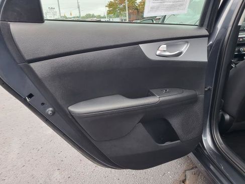 Used 2023 Kia Forte LXS image 20