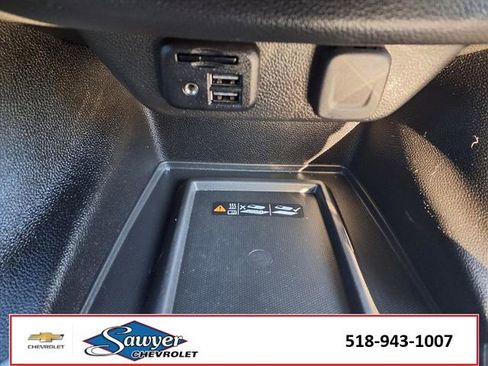 Certified 2023 Chevrolet Traverse Premier w/ LPO, Floor Liner Package image 29