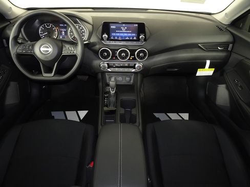 New 2025 Nissan Sentra S image 10