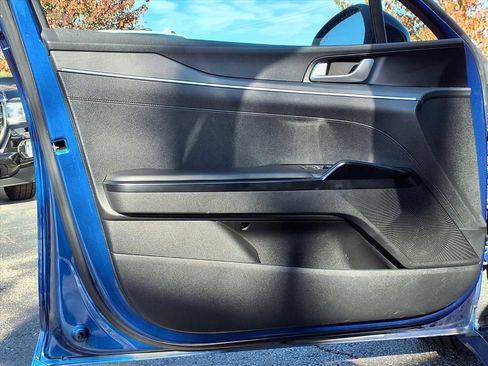 Used 2023 Kia K5 GT-Line w/ GT-Line Premium Package image 18