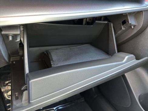 Used 2023 Nissan Rogue SV w/ SV Premium B Package image 34