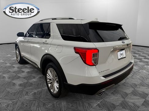 Used 2021 Ford Explorer Limited w/ Equipment Group 301A image 3