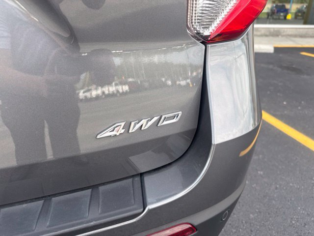 Used 2022 Ford Explorer XLT w/ Equipment Group 202A AWD/4WD image 10