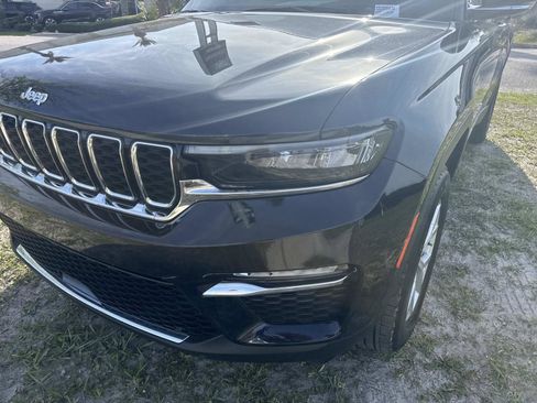 Used 2024 Jeep Grand Cherokee Limited AWD/4WD image 9