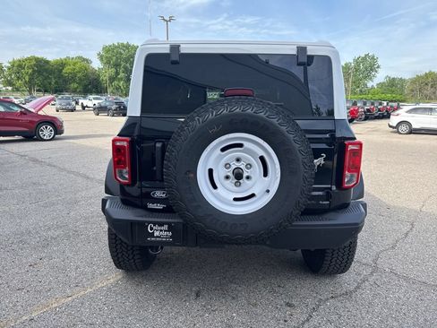 New 2026 Ford Bronco Heritage Edition AWD/4WD image 3