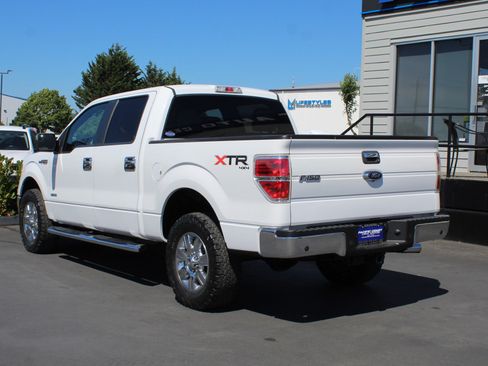 Used 2014 Ford F150 XLT w/ Equipment Group 302A Luxury AWD/4WD image 4