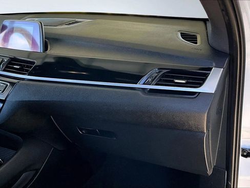 Used 2018 BMW X1 xDrive28i image 23