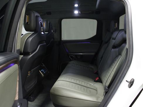 Used 2023 Rivian R1T Adventure image 13