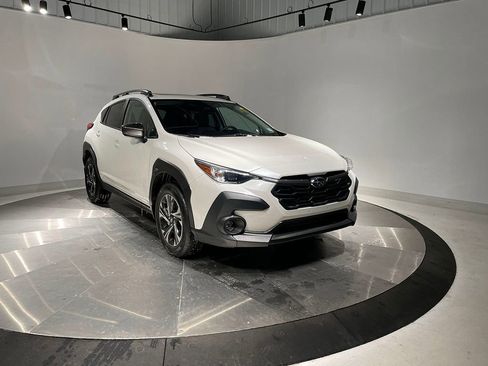 Used 2025 Subaru Crosstrek 2.0i Premium image 38