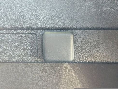 Certified 2025 Chevrolet Equinox LT image 15