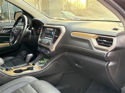 Used 2018 GMC Acadia Denali w/ Technology Package image 23
