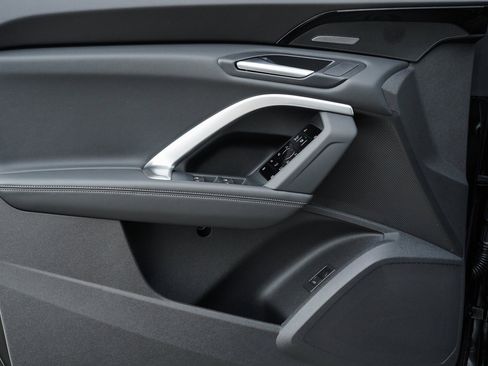 New 2025 Audi Q5 2.0T Premium Plus image 23