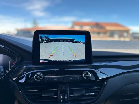 Used 2024 Ford Escape ST-Line image 24