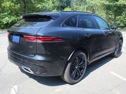 New 2026 Jaguar F-PACE R-Dynamic S image 2