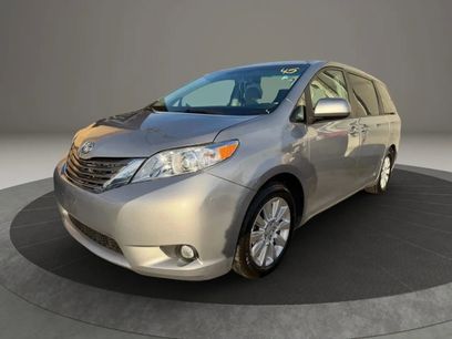 Used 2014 Toyota Sienna XLE