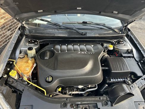 Used 2013 Chrysler 200 Limited FWD image 16