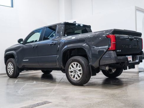 Certified 2024 Toyota Tacoma SR5 image 7