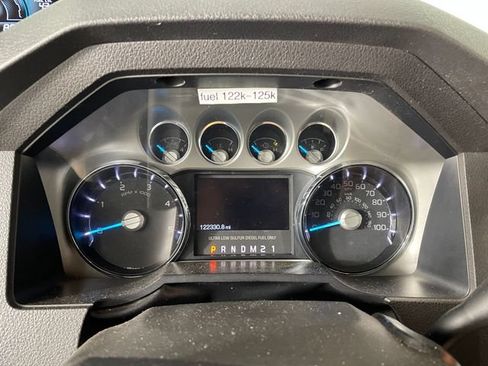 Used 2013 Ford F350 Platinum w/ Platinum Pkg AWD/4WD image 5