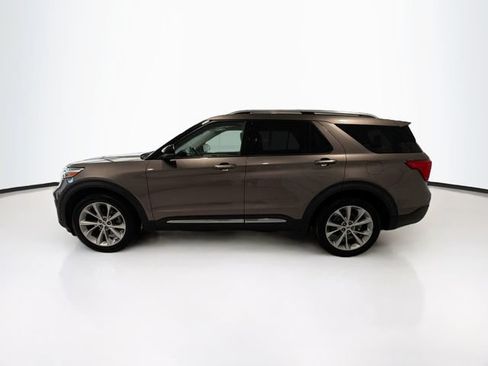 Used 2021 Ford Explorer Platinum w/ Equipment Group 601A AWD/4WD image 4