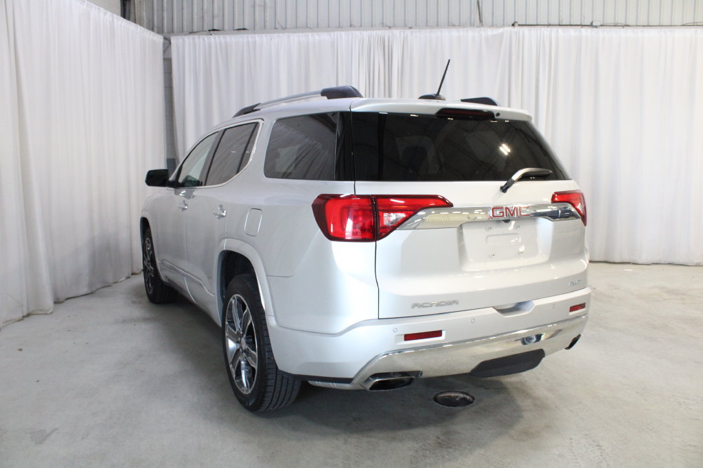 Used 2019 GMC Acadia Denali AWD/4WD image 27