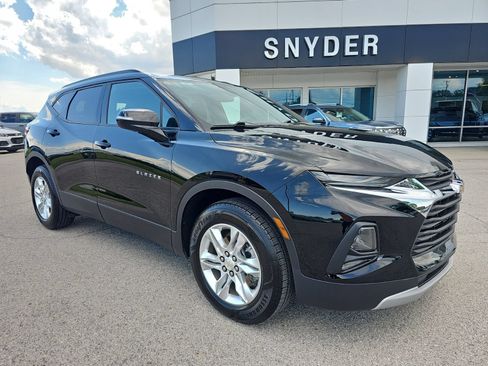 Used 2021 Chevrolet Blazer LT FWD image 1