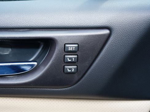 Used 2017 Subaru Outback 2.5i Limited image 14