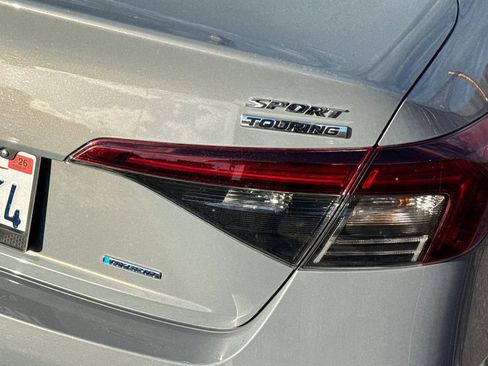 Used 2025 Honda Civic Sport image 7