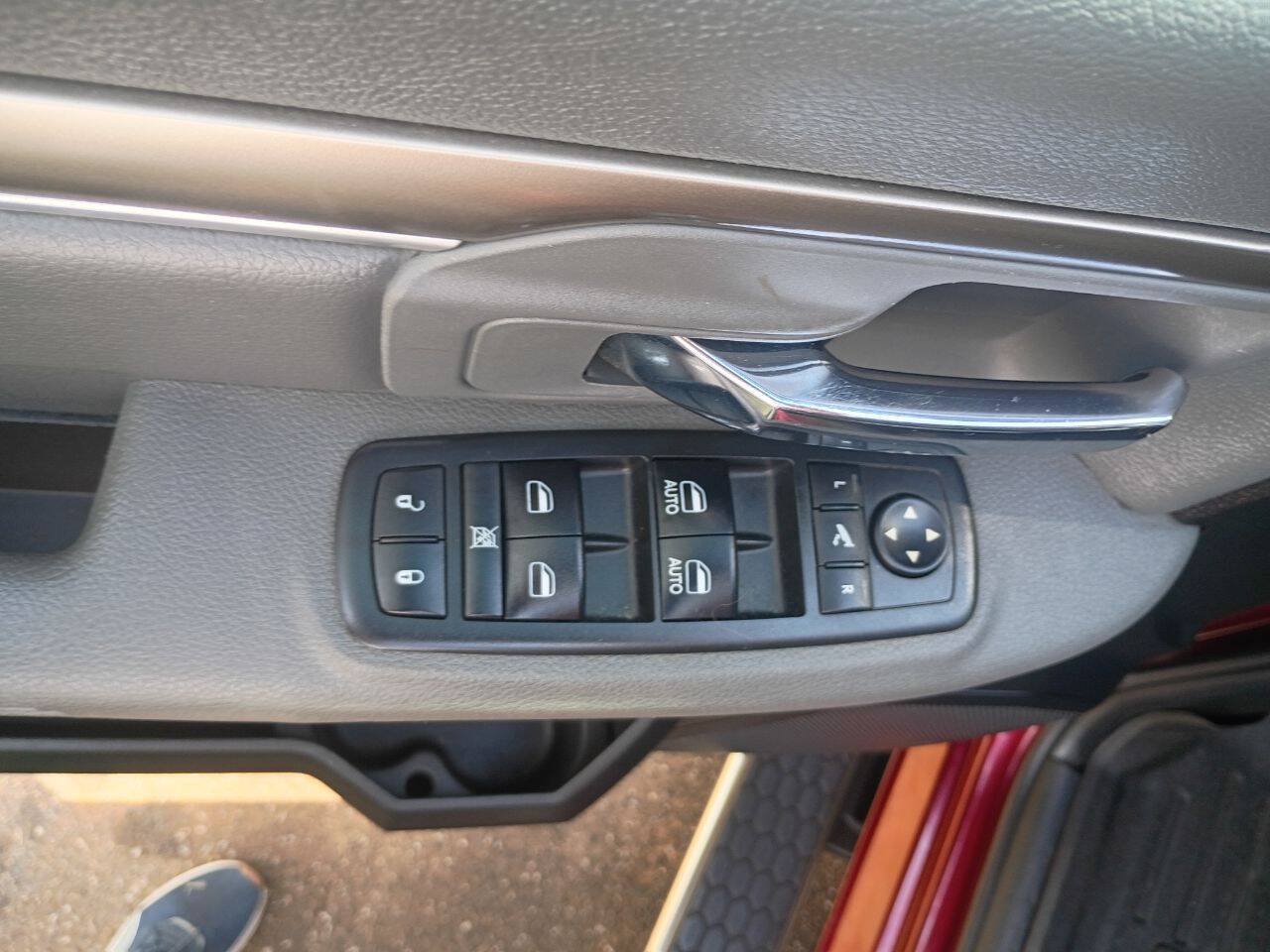 Used 2017 RAM 1500 Big Horn AWD/4WD image 24