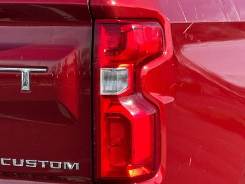 Used 2021 Chevrolet Silverado 1500 Custom image 47