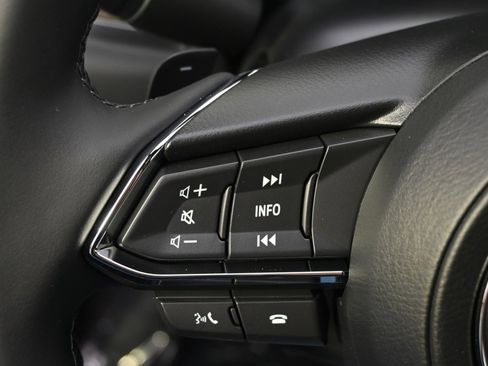 New 2025 MAZDA CX-5 Signature image 33