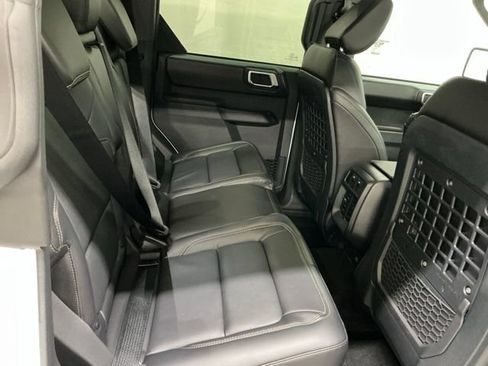 New 2026 Ford Bronco Badlands AWD/4WD image 18