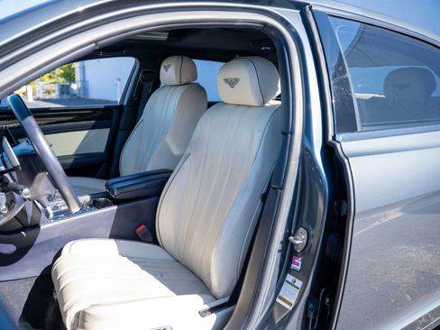 Used 2016 Bentley Flying Spur V8 image 3