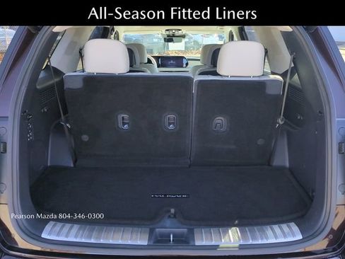 Used 2023 Hyundai Palisade Calligraphy w/ Winter Package image 15